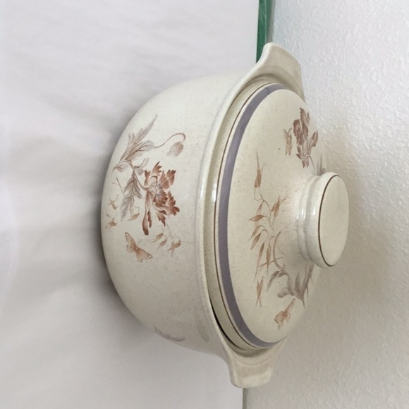 ROYAL ALBERT COVERED " SUMMER FANTASY" COUNTRY GARDEN COOK POT - Picture 2 of 4